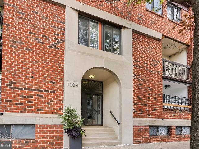 1109 South Street # C