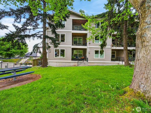 1109 29th Street # 301