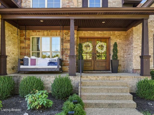 11000 Pebble Creek Dr