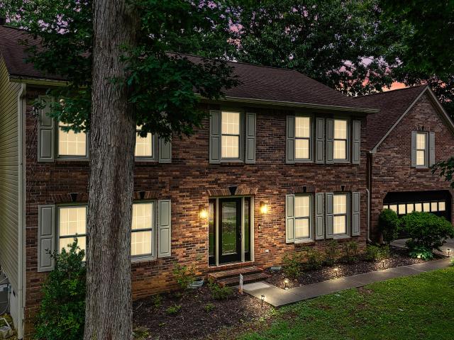 1100 Bob Kirby Rd