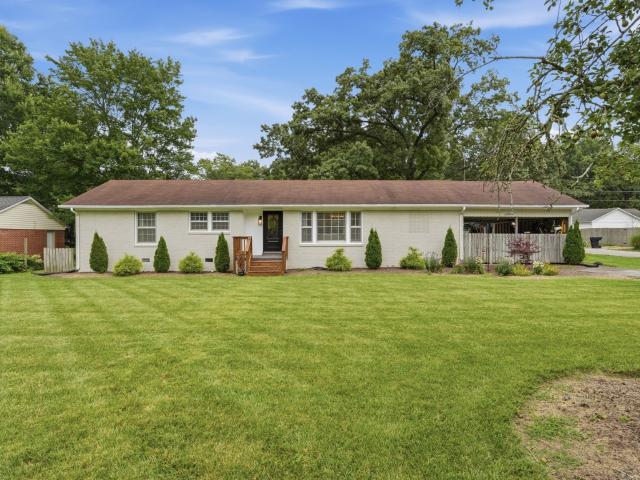 1100 Bragg Cir