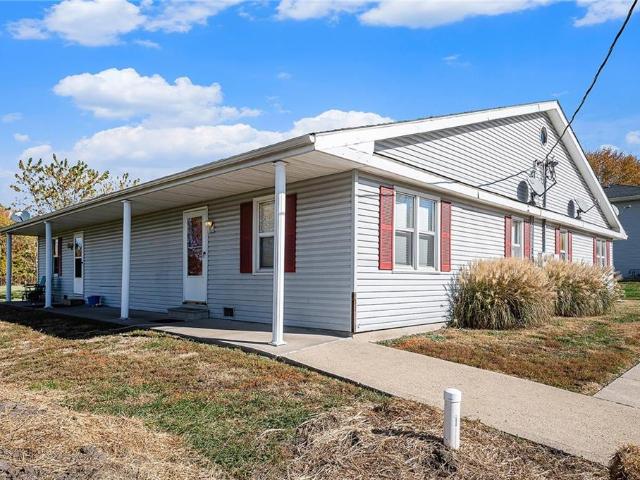 1100 Colonial Drive