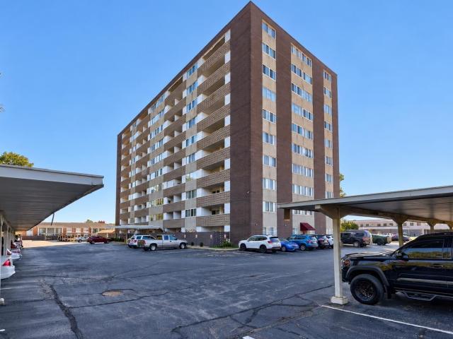1100 Erie Avenue
