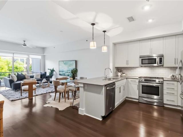 1100 Howell Mill Road NW 204