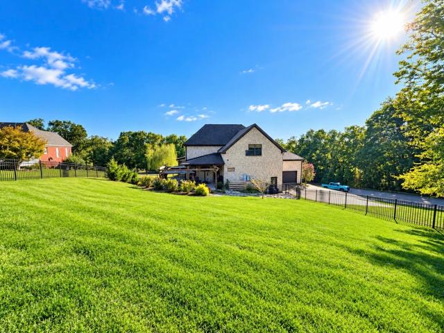 1100 Port William Ct