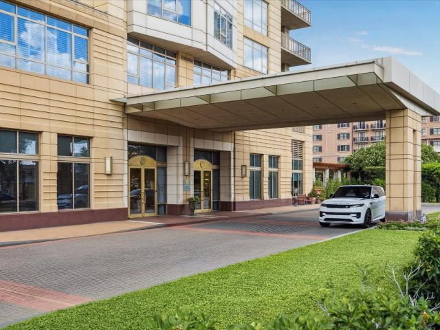 1100 Uptown Park Boulevard 103