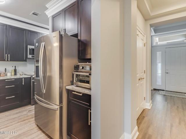 1100 W Beach Boulevard