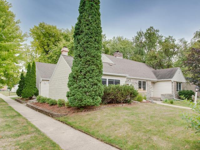 1100 13th Street S