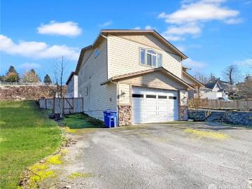 1100 9th Ave, Milton, WA 98354 | MLS #2455