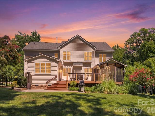 11019 King George Lane