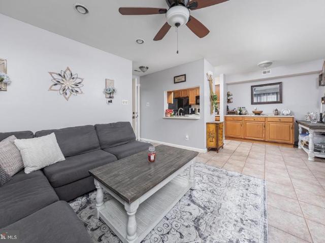 1101 Aberdeen Lane