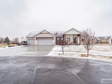 1101 Castle Pines Rd, Rexburg, ID 83440 | MLS #2181