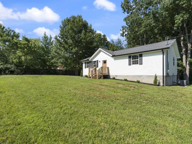 1101 Chestnut Dr