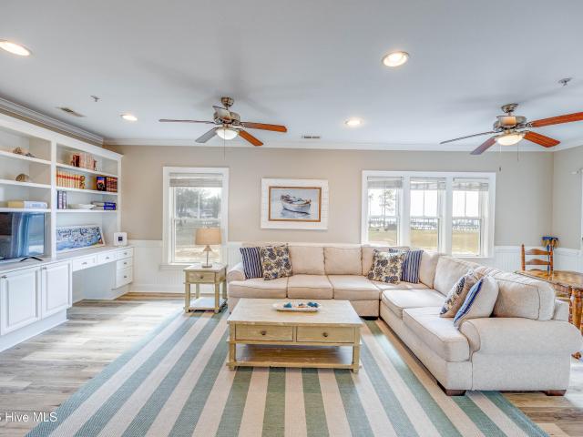 1101 Day Beacon Drive