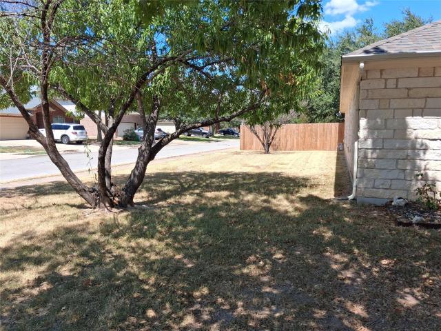 1101 Downridge Dr