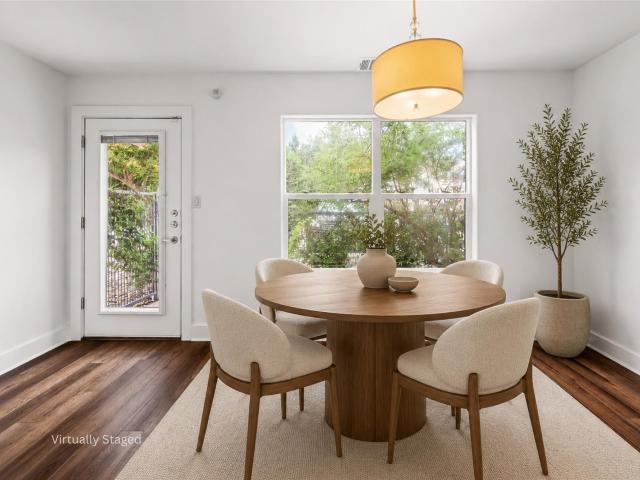 1101 Grove Blvd # 208
