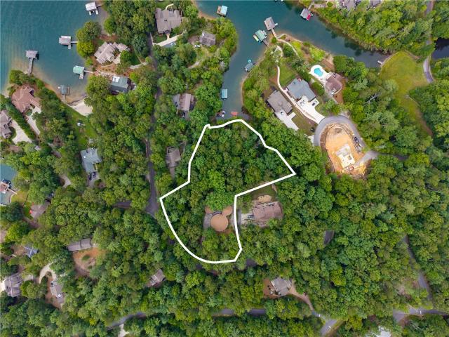 1101 Hidden Cove
