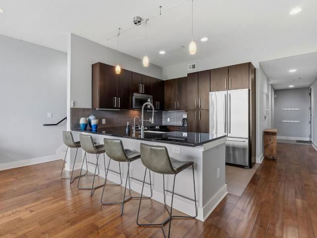 1101 Ivean Pearson Rd # B204