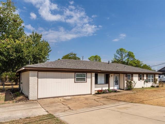 1101 Kennedale Sublett Rd, Kennedale, TX 76060