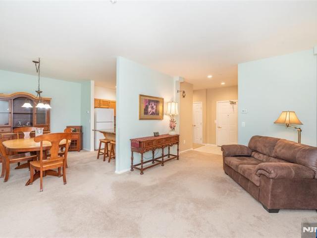 1101 Richmond Road # 101