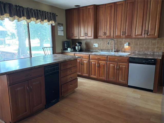 1101 Westview Drive