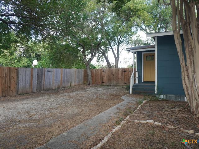 1101 1 Haynes St, San Marcos, TX 78666 | MLS #578460