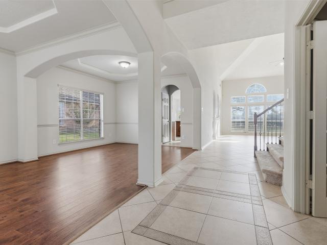 11022 Acanthus Lane