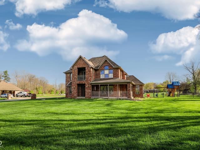 11025 McLaughlin Lane