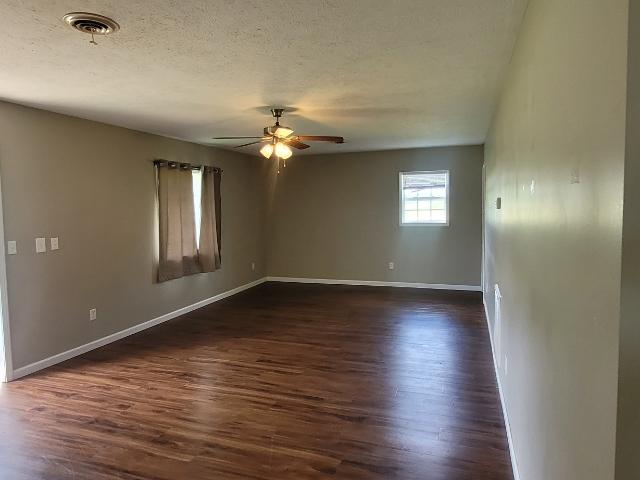 1102 Old Highway 79, Dover, TN 37058 | MLS #3182