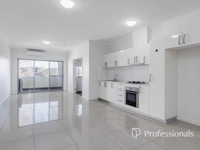 110/2 Augustine StMawson Lakes SA 5095, Australia