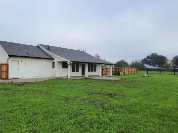 1102 Barry Rd, Yuba City, CA 95991 | MLS #226057