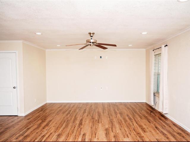 1102 Conner