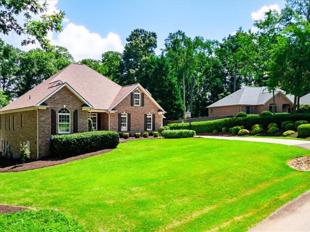 1102 Hunters Trail