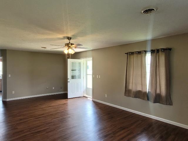 1102 Highway 79