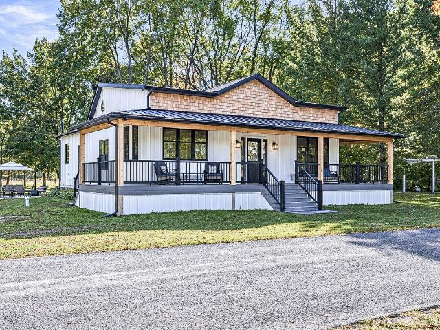 1102 Linden Drive
