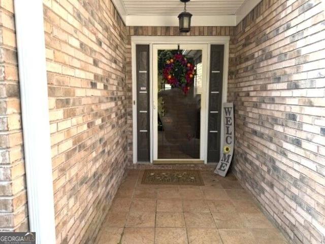 1102 Strath Clyde Way