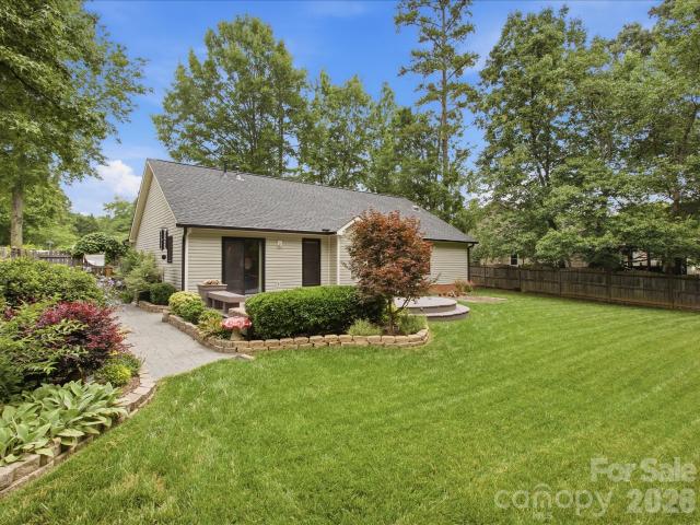 1102 Slate Ridge Road