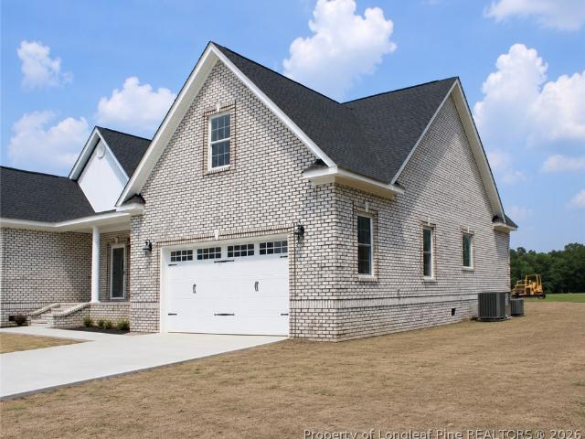 1102 W Carthage Road
