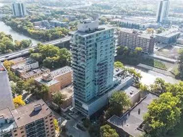 1102 390 Assiniboine Ave, Winnipeg, MB, R3C 0V2 condo for sa.
