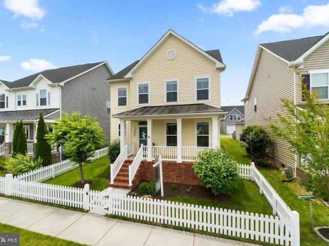 11033 Hazelnut Lane