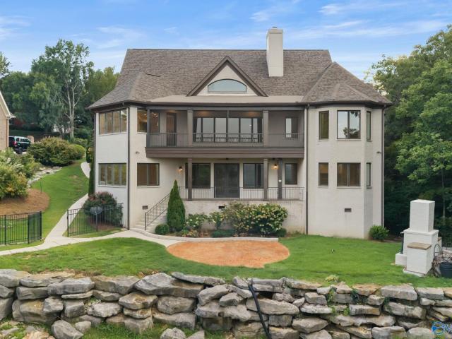 11034 Everest Circle SE