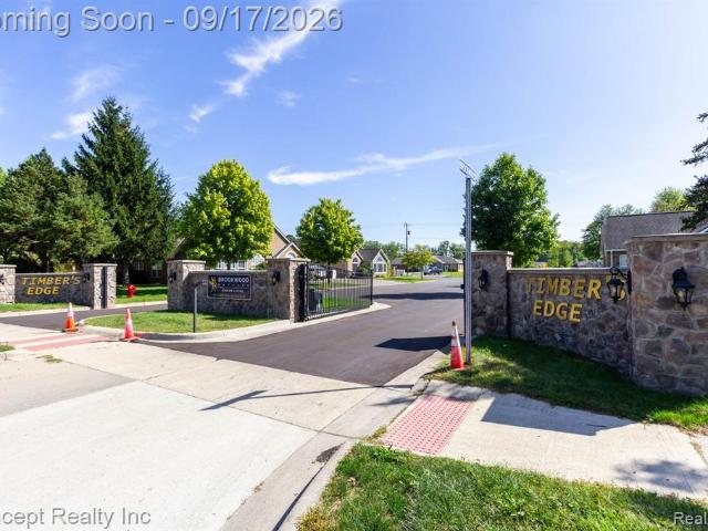 11035 Brookwood