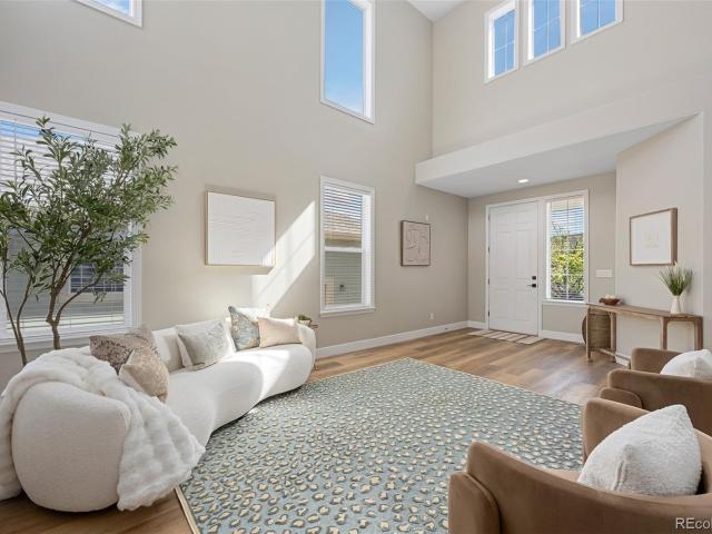 11036 Glengate Circle