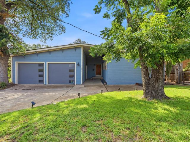 1103 Norwalk Ln