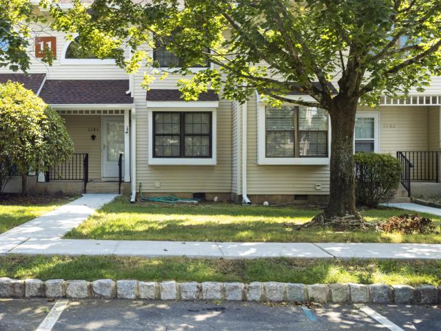 1103 Arlington Drive