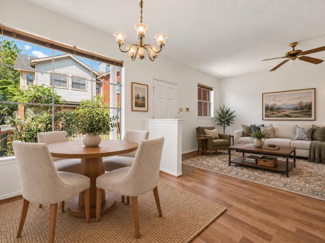 1103 Dulles Avenue 1604