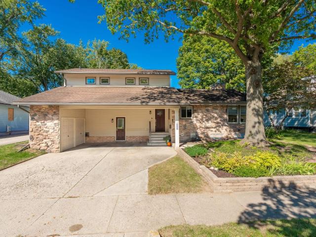 1103 E Main Street