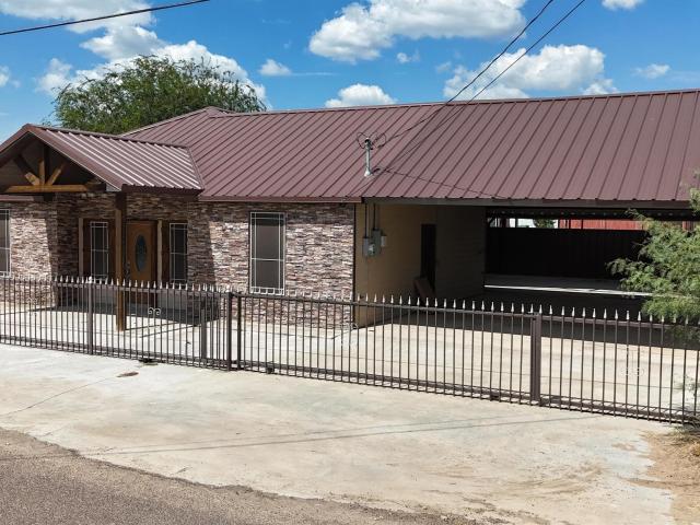 1103 Falcon Ave