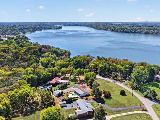 1103 Forest Harbor Dr