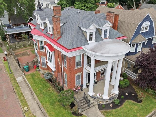 1103 Juliana Street